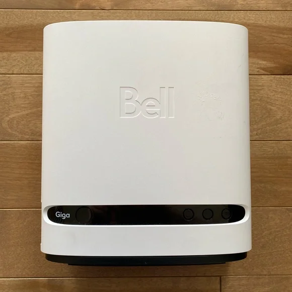 Bell Giga White Router - Picture 1 of 2